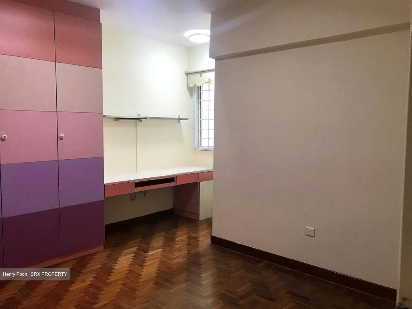 Melville Park (D18), Condominium #500347401